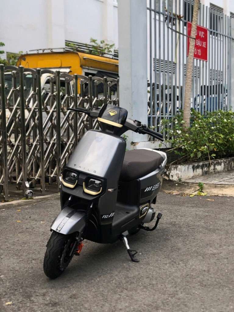 Xe Máy Điện Tailg F52 6 bình 22.3Ah 100km/1 Lần Sạc