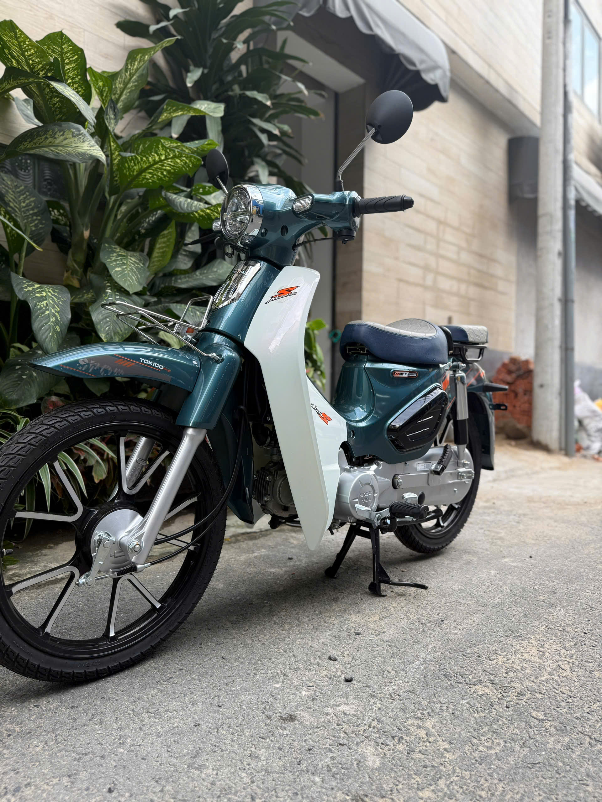 z7137051015707_e5f4eaccabc1cc6e32dd613748231964