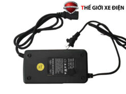 Sạc xe máy điện Xmen chính hãng