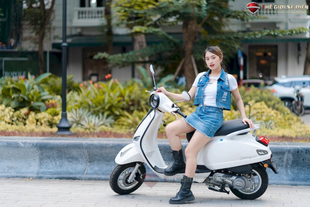 Trọng lượng nhẹ có chiều cao yên phù hợp