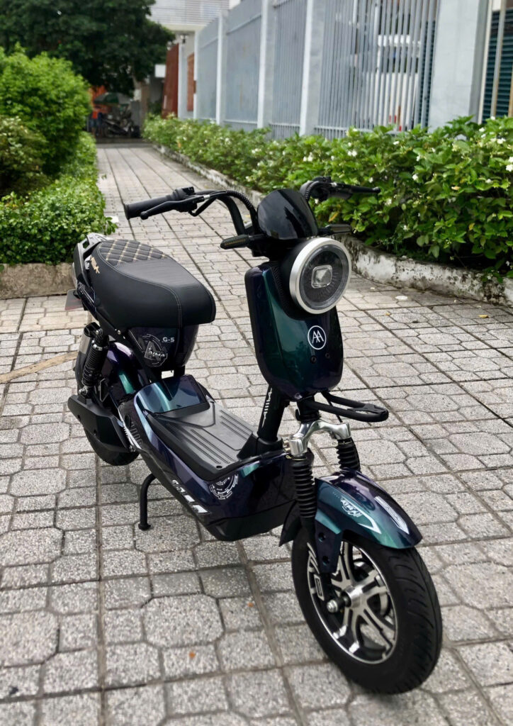 Trọng lượng của xe chỉ khoảng 45 kg