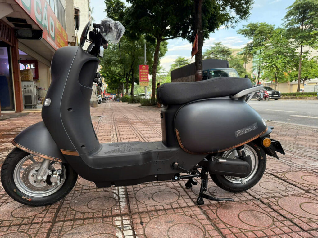 Dibao Rosa sử dụng giảm xóc trước – sau