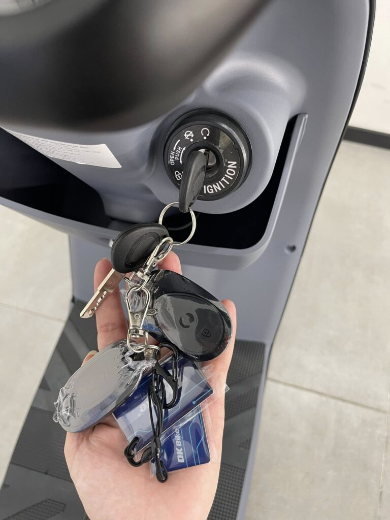 Đi học, đi làm hay sinh hoạt: một lần sạc cho cả ngày