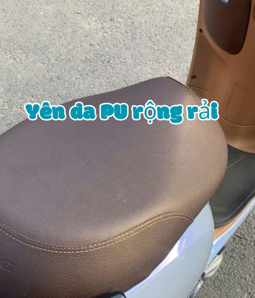 Hệ thống đèn, yên và sàn để chân được hoàn thiện cao cấp