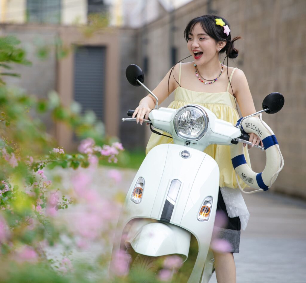 Giá bán và chính sách mua xe tại Thế Giới Xe Điện