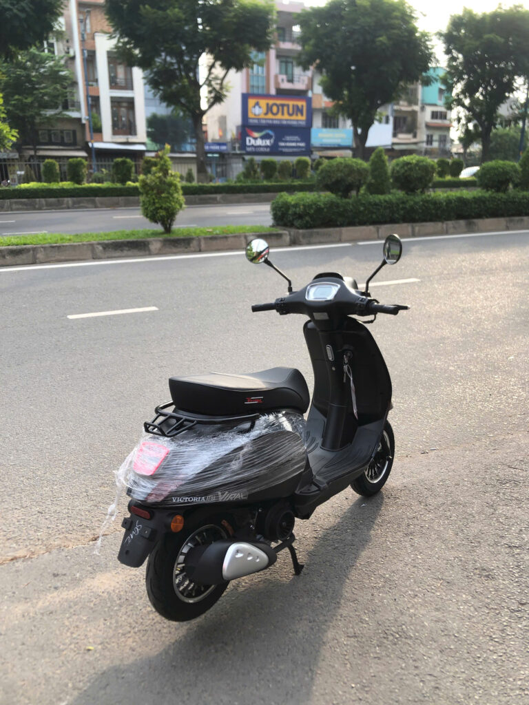 Ngoại hình mang hơi thở Vespa Ý nhưng tinh chỉnh cho người Việt