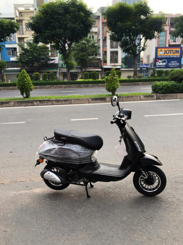 Hệ thống phanh và giảm xóc