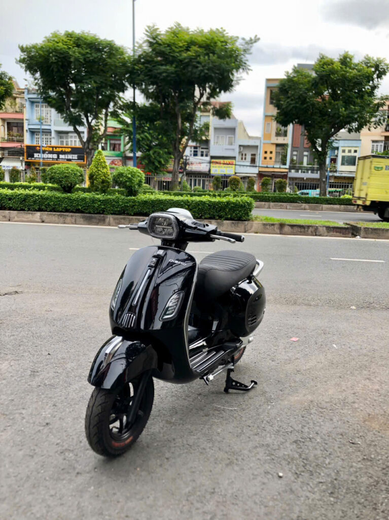 Trọng lượng nhẹ, dễ điều khiển