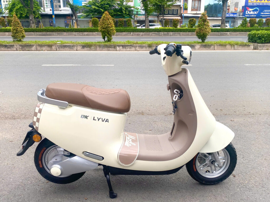 Xe Máy Điện DK Lyva Moda (Chạy: 90km/lần sạc)