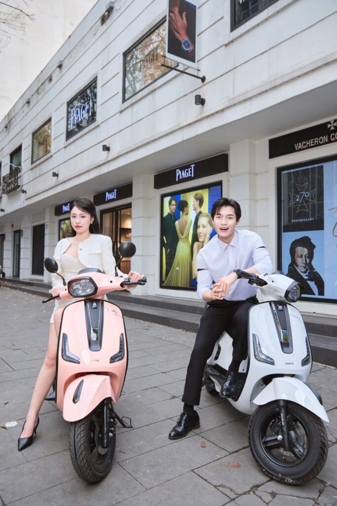 Hệ thống giảm xóc thủy lực trước sau