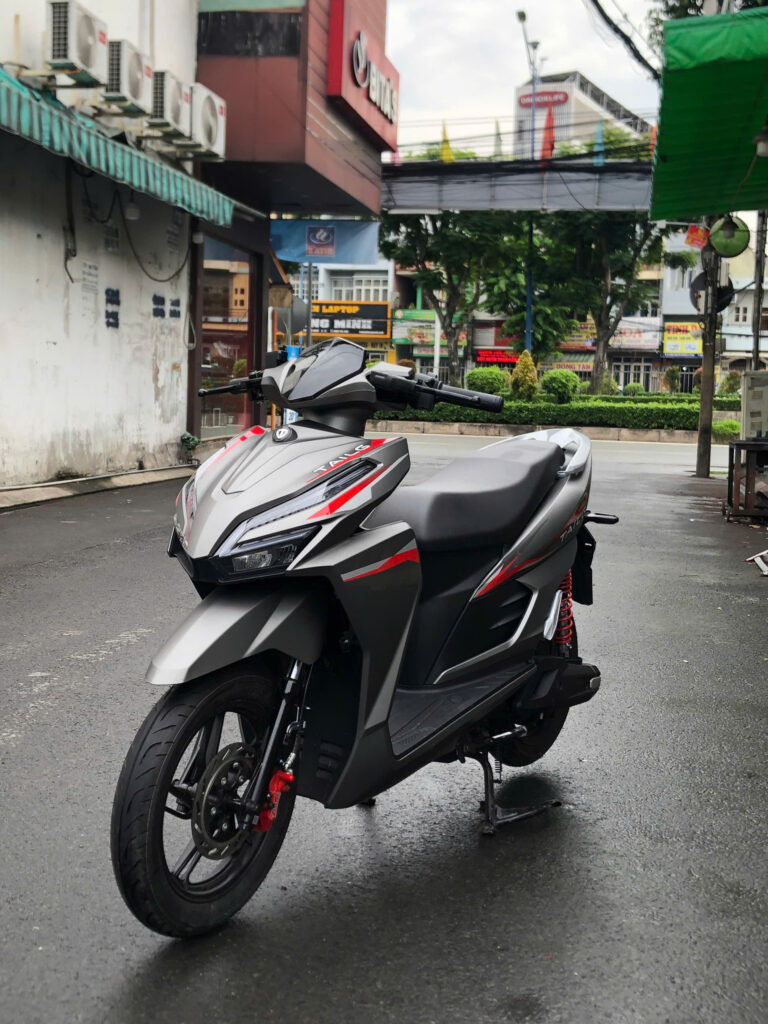 Xe Máy Điện Tailg T71 Vario 8 Acquy 23A 150km/1 lần sạc