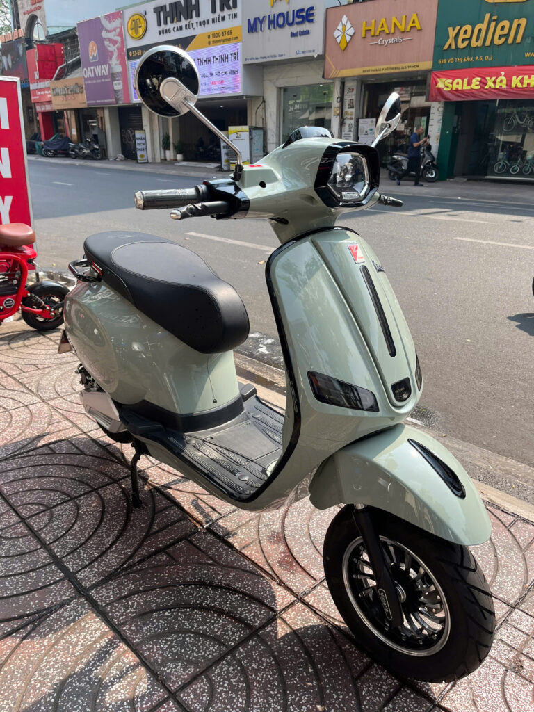 Xe có chiều dài 1.750 mm, chiều rộng 710 mm