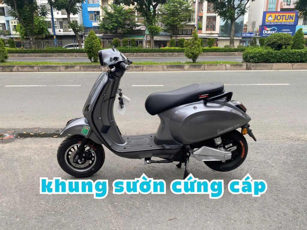 Kiểu dáng đậm chất scooter châu Âu