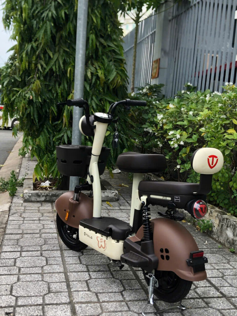 Phanh cơ an toàn, vành xe thép đúc bền chắc