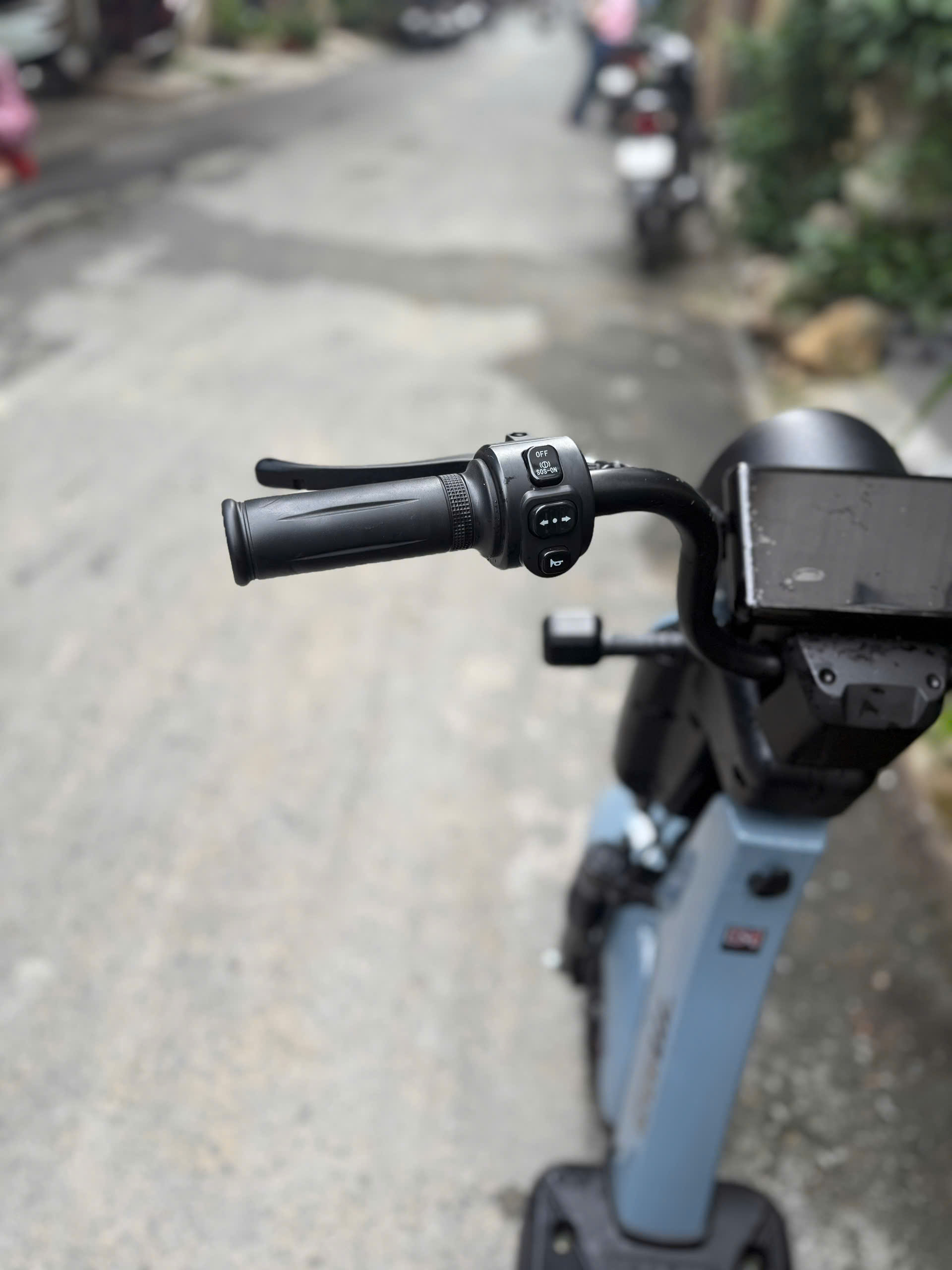 z7100674407408_0ffc8560b44e0dbb9dfe9600127e806f